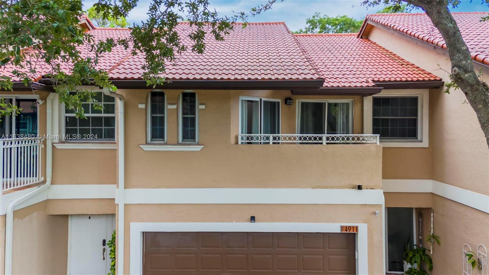 CORAL SUN TOWNHOMES CONDO - Residential