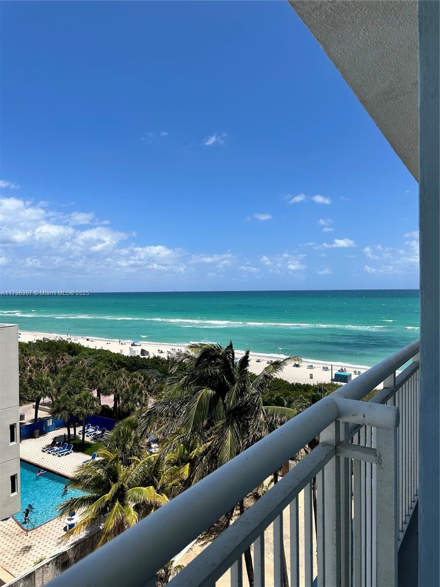 Rental Property at 6969 Collins Ave 707, Miami Beach, Miami-Dade County, Florida - Bedrooms: 1 
Bathrooms: 2  - $2,350 MO.