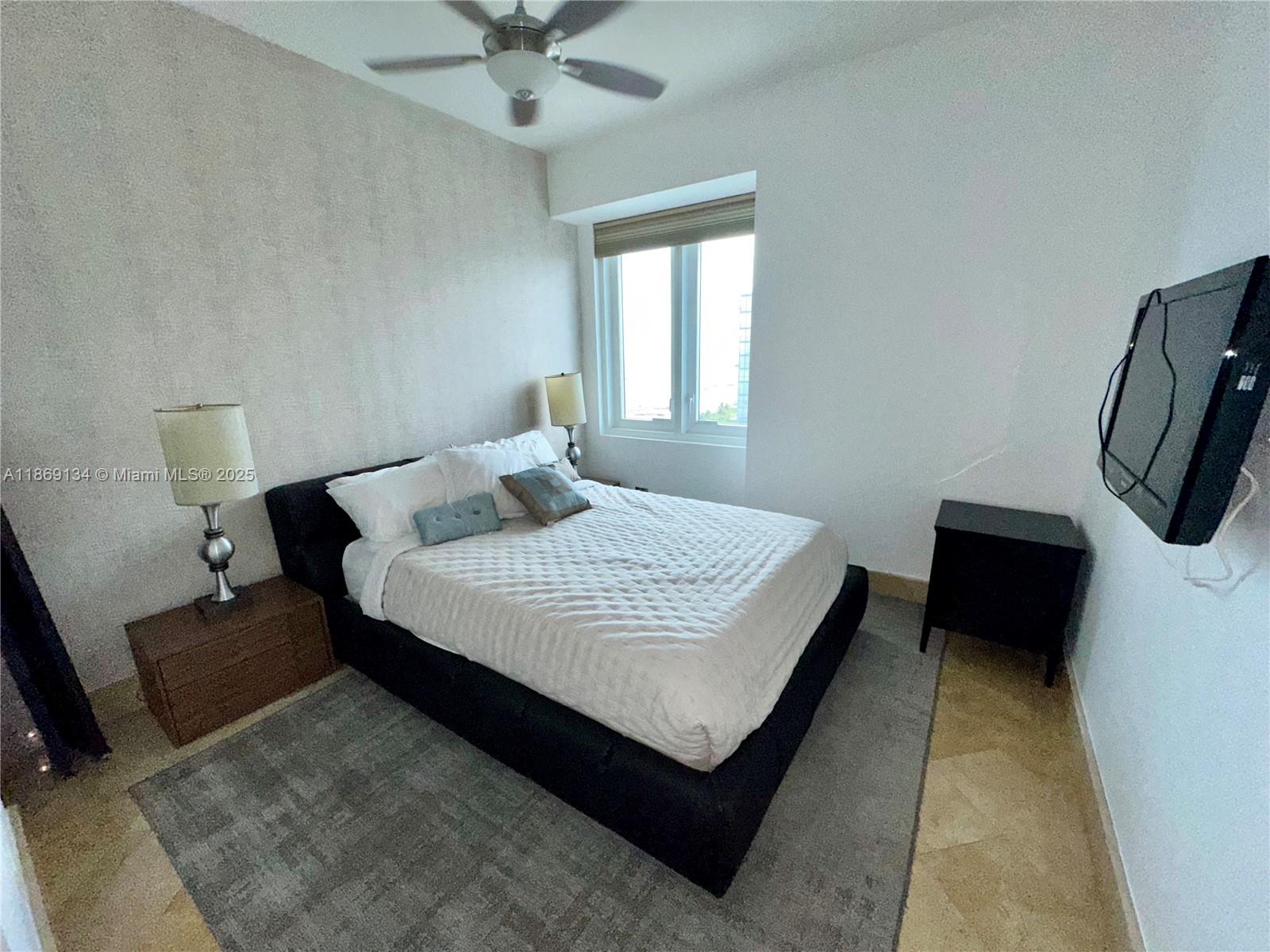 RONEY PALACE CONDO - Residential Lease