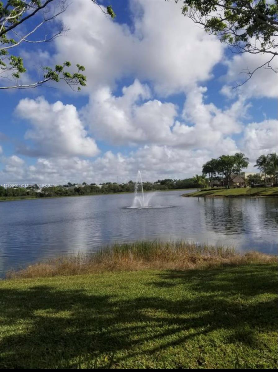 DEVONAIRE CONDO AT PEMBRO - Residential