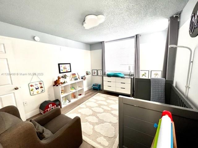 DEVONAIRE CONDO AT PEMBRO - Residential