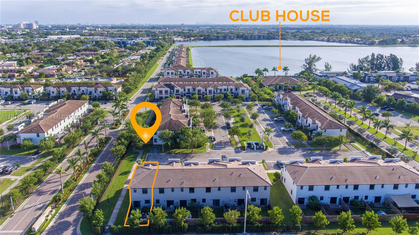 VIA VENTURA NEIGHBORHOOD - Residential