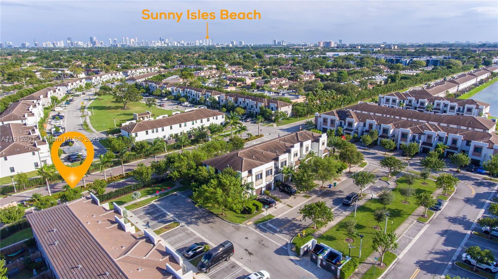 VIA VENTURA NEIGHBORHOOD - Residential