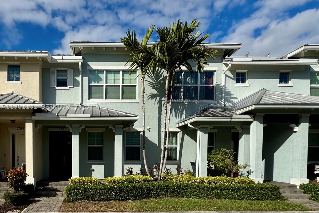 Photo of 3973 Poinciana Ln, Hollywood, FL 33021 (MLS # A11961102)