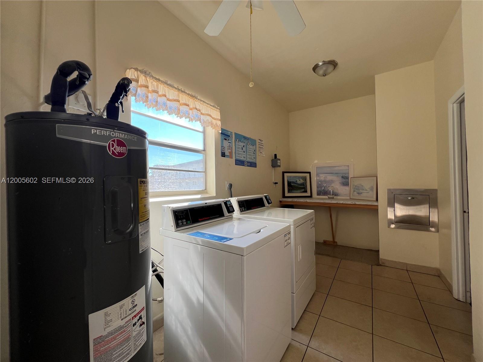 QUINSANA GARDENS CONDO - Residential