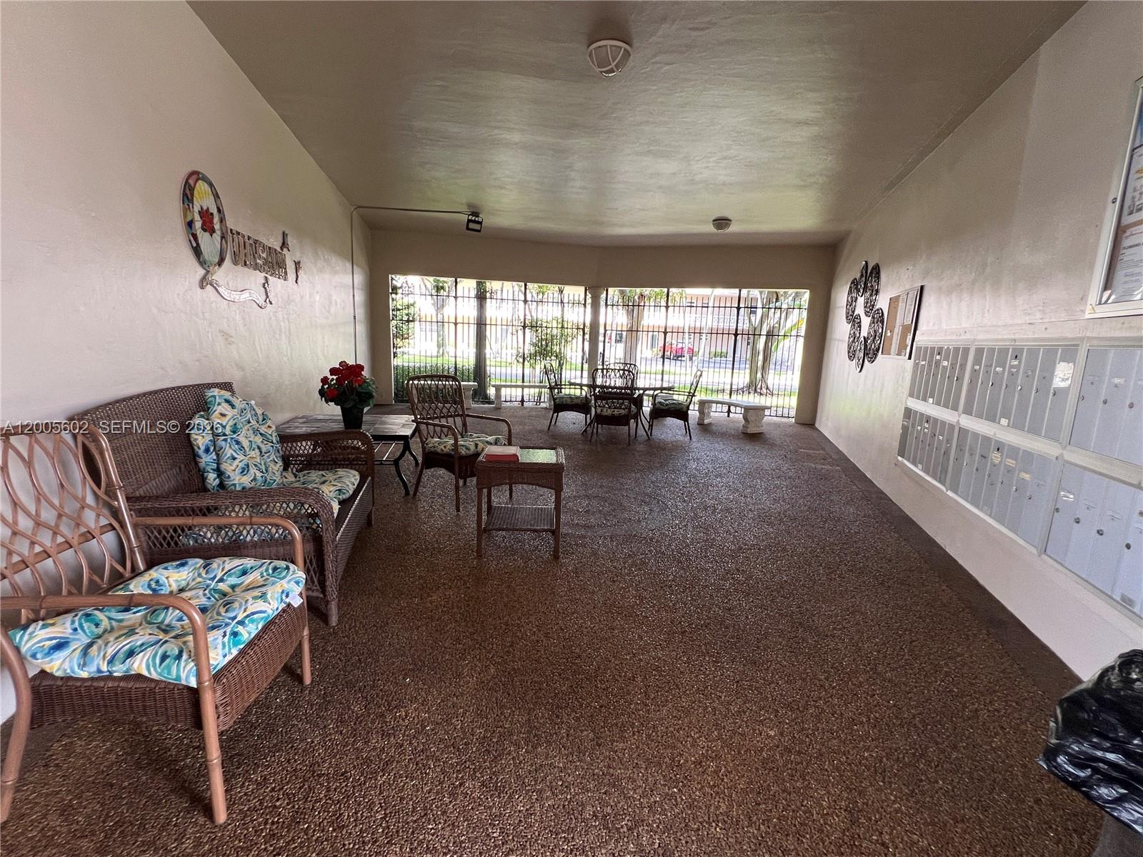 QUINSANA GARDENS CONDO - Residential