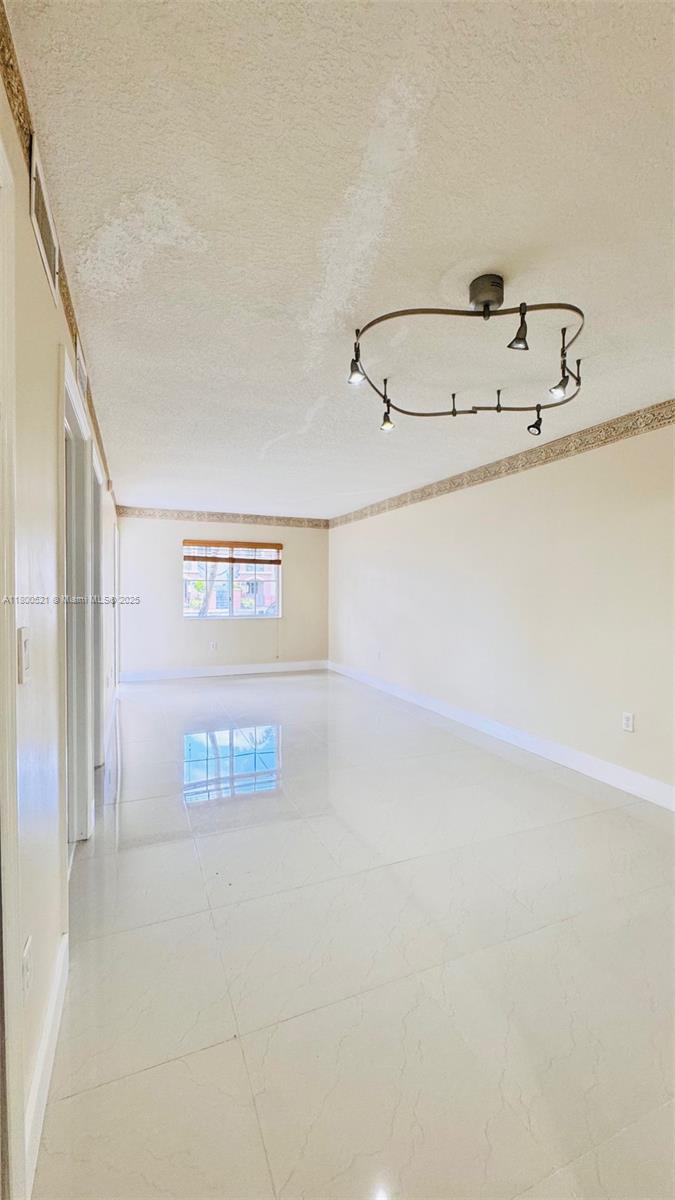 1260 SE 31st Ct 102-34