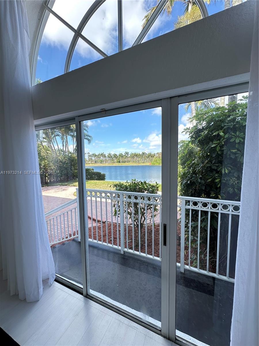 DORAL ISLES-ANTILLES - Residential