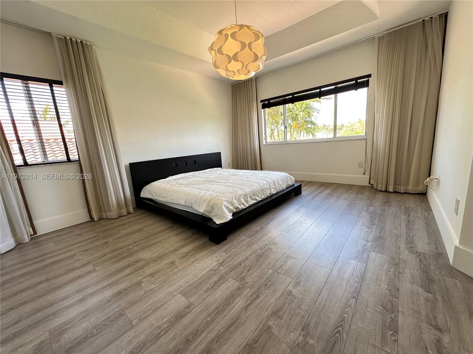 DORAL ISLES-ANTILLES - Residential