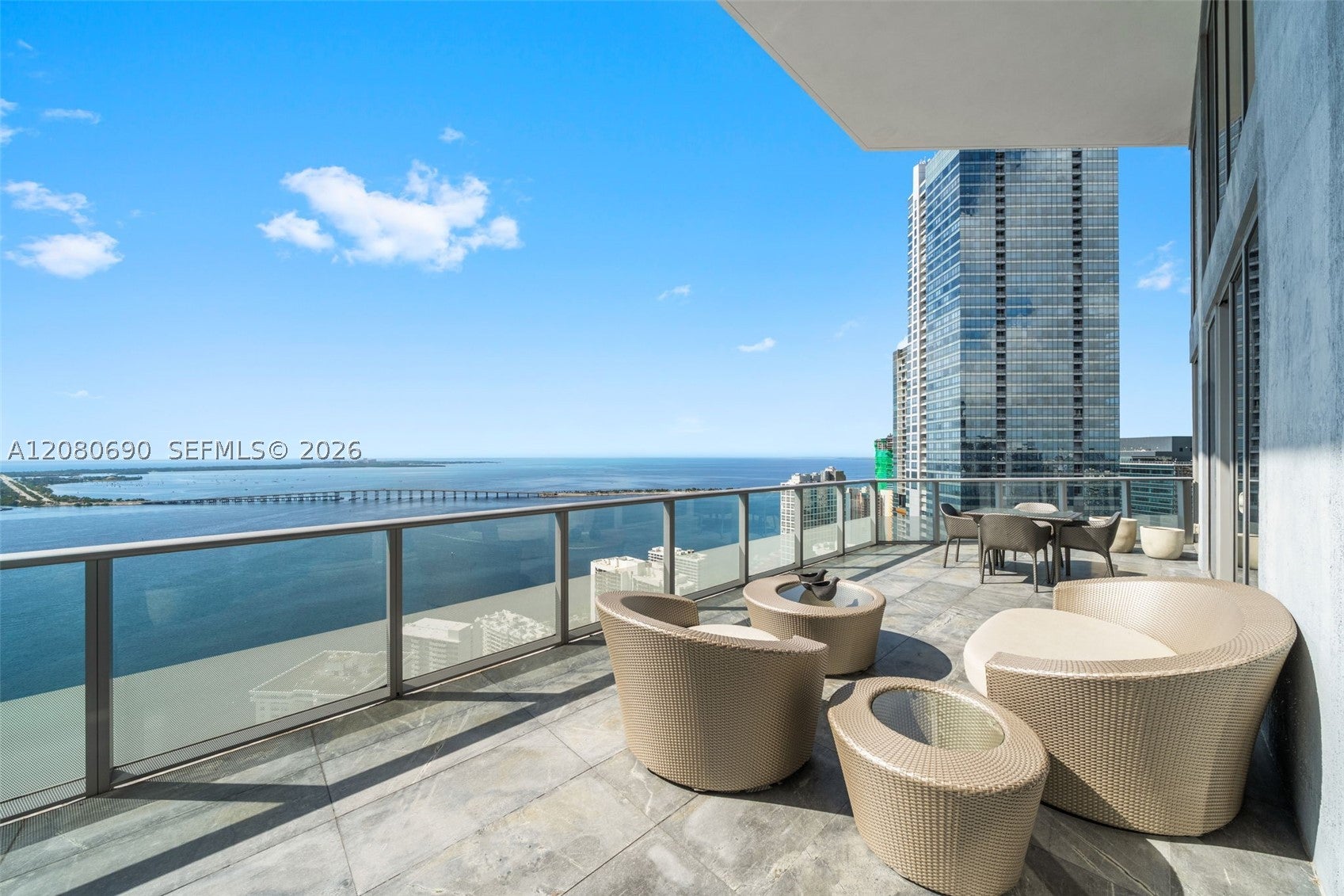 1300 Brickell Bay Dr PH4400
