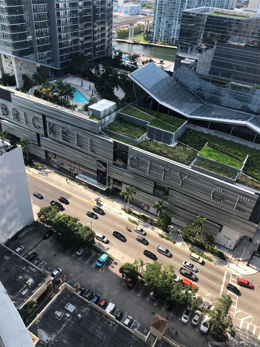 BRICKELL HEIGHTS EAST CON - Residential Lease