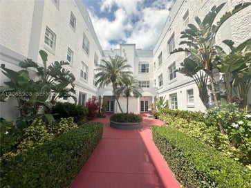 1200 Euclid Ave 204 Miami Beach FL 33139