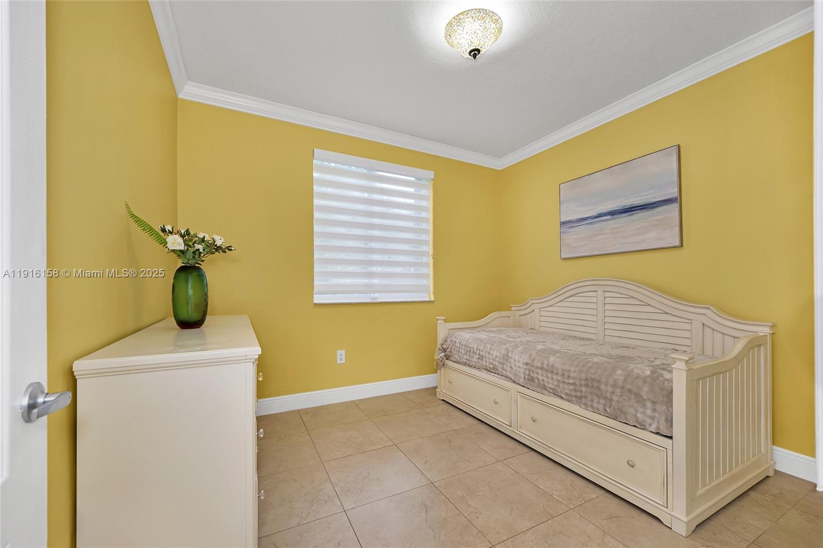 EMERALD OAKS - Residential