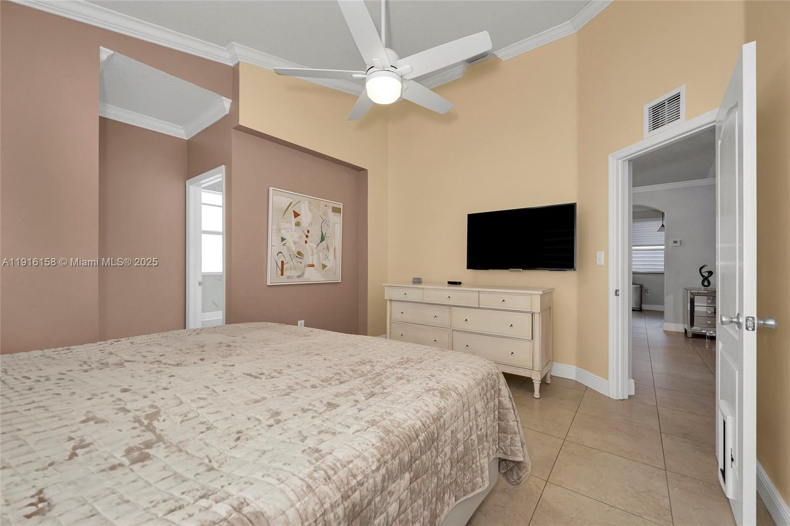 EMERALD OAKS - Residential