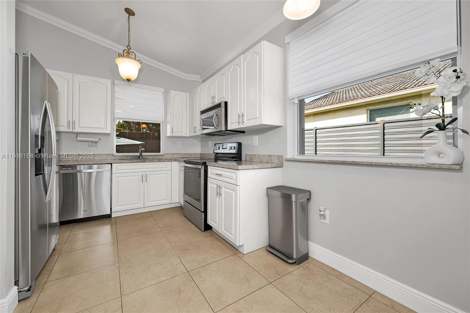 EMERALD OAKS - Residential