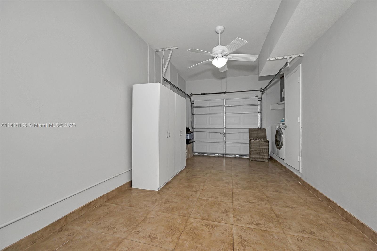 EMERALD OAKS - Residential