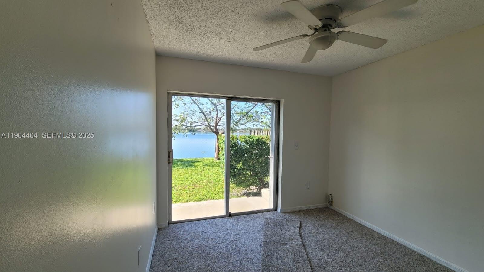 LESLIE LAKE NORTH - Residential