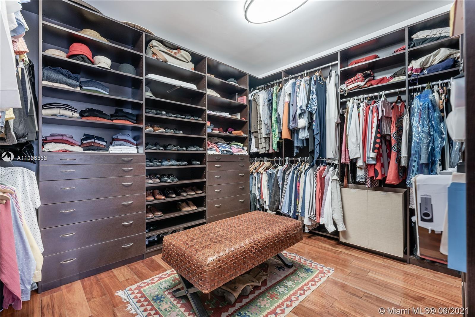 CORAL GABLES RIVIERA SEC - Residential