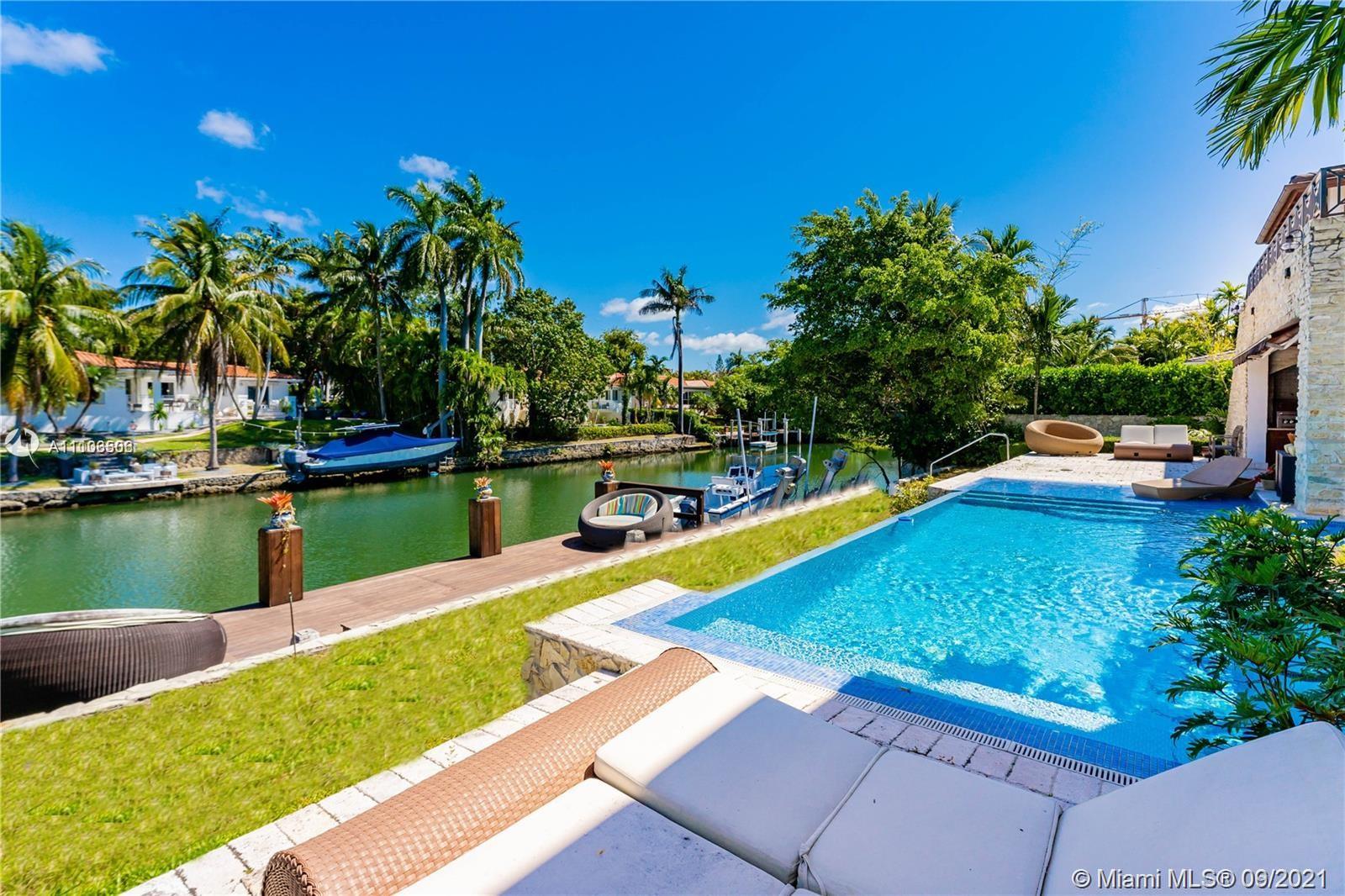 CORAL GABLES RIVIERA SEC - Residential