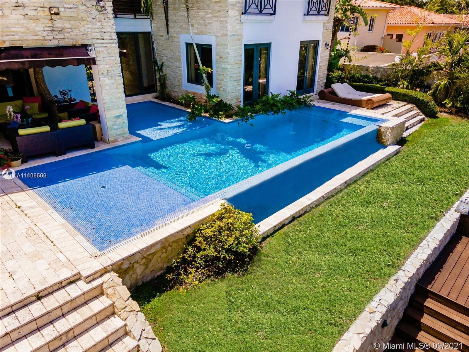 CORAL GABLES RIVIERA SEC - Residential