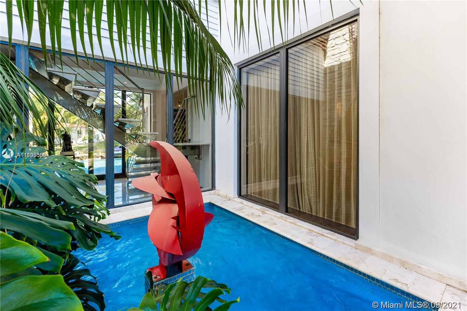 CORAL GABLES RIVIERA SEC - Residential