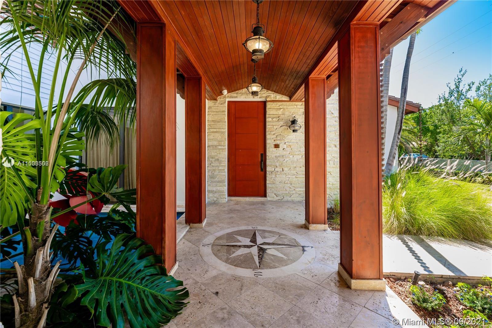 CORAL GABLES RIVIERA SEC - Residential