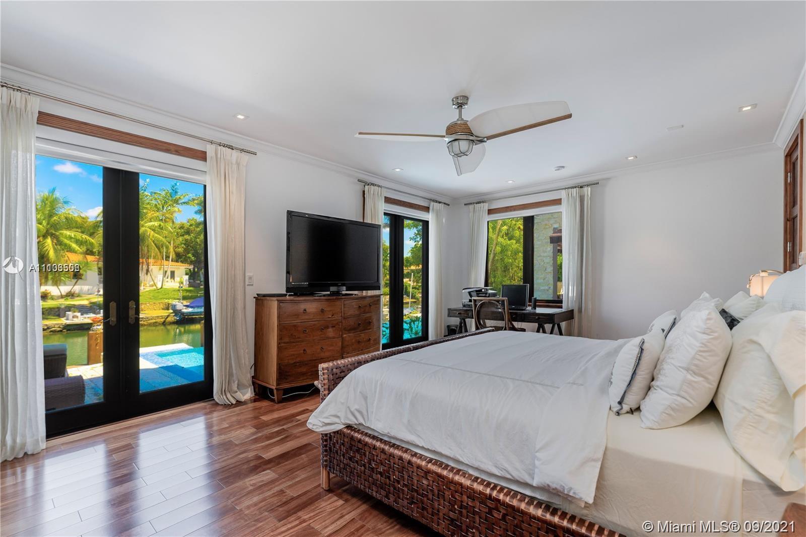 CORAL GABLES RIVIERA SEC - Residential