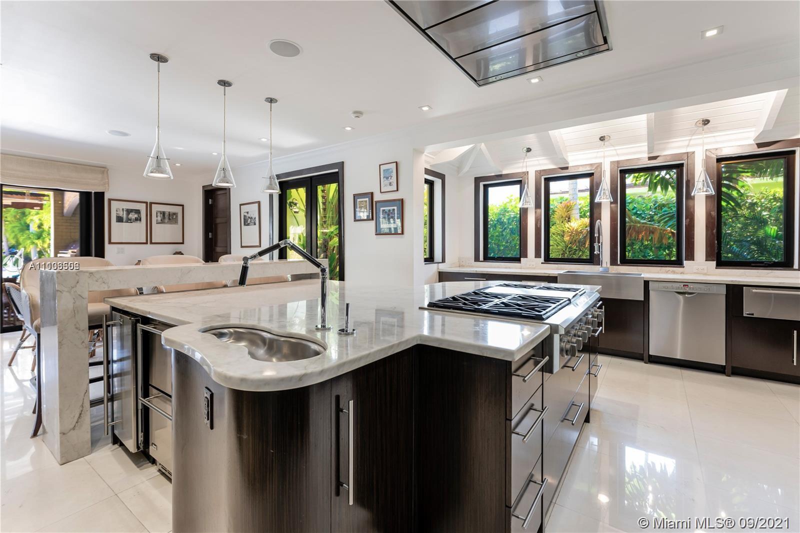 CORAL GABLES RIVIERA SEC - Residential