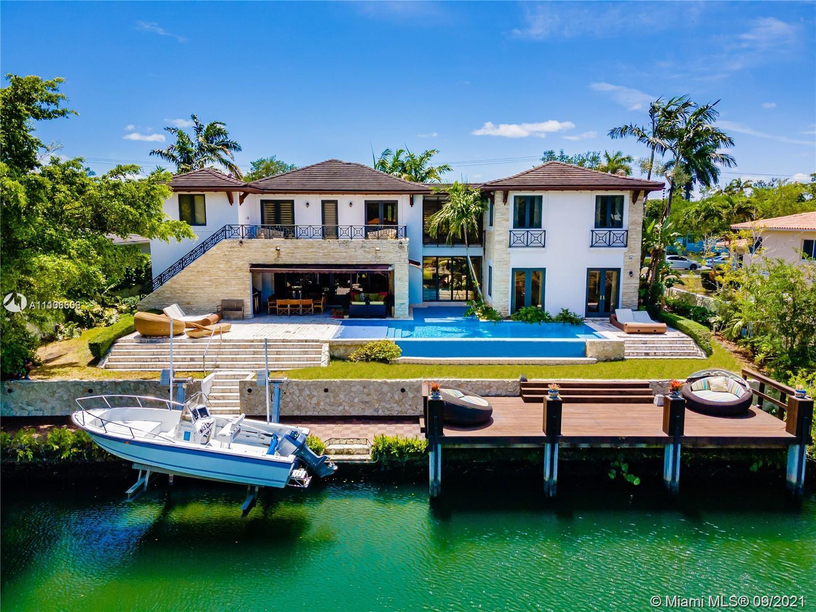 CORAL GABLES RIVIERA SEC - Residential