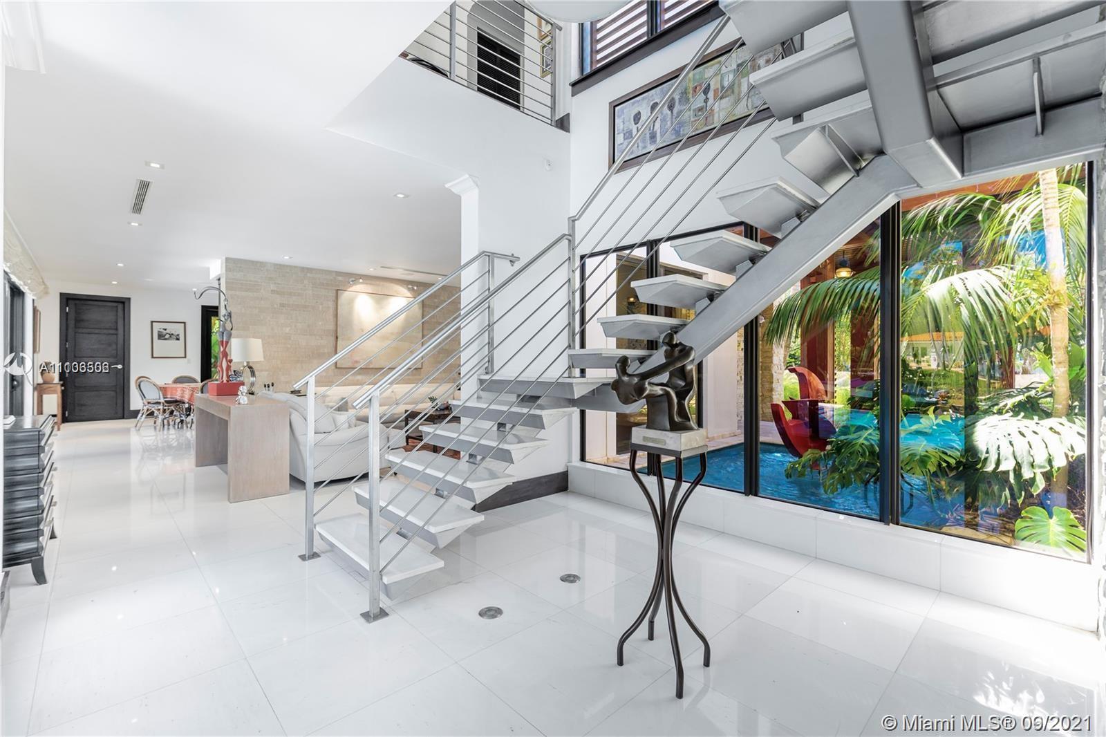 CORAL GABLES RIVIERA SEC - Residential