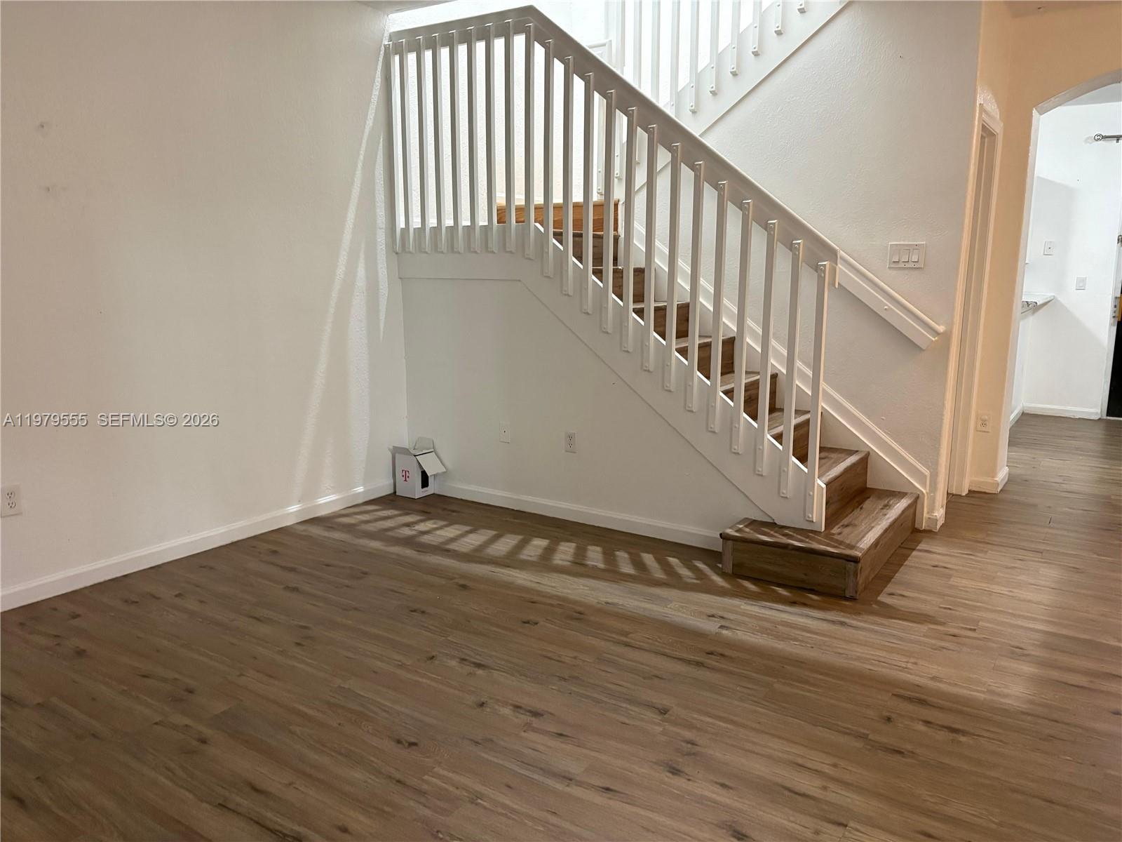 SHOMA TOWNHOMES - Residential