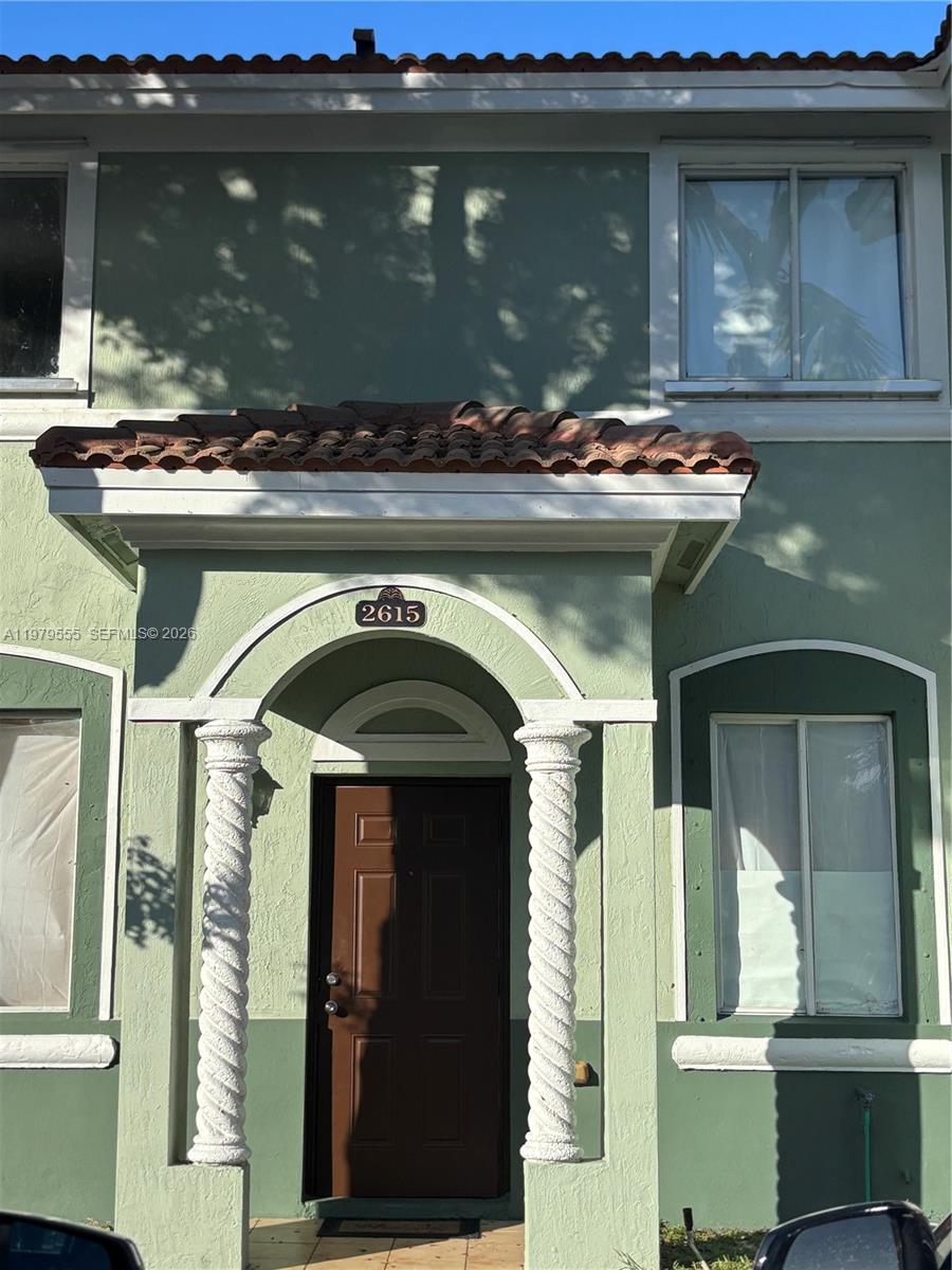 SHOMA TOWNHOMES - Residential