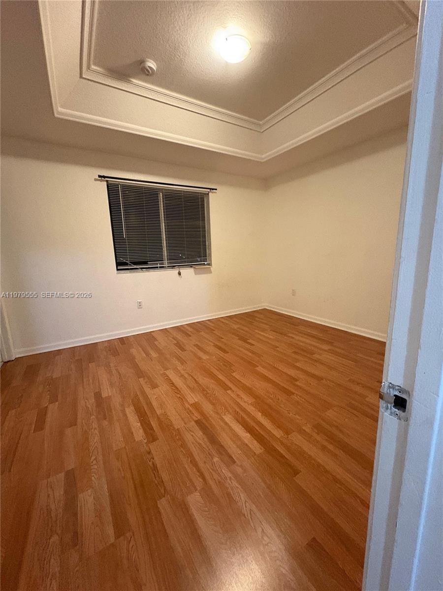 SHOMA TOWNHOMES - Residential