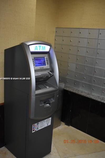 PARC CENTRAL AVENTURA EAS - Residential Lease