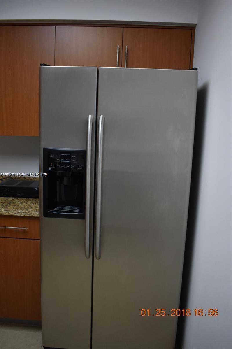 PARC CENTRAL AVENTURA EAS - Residential Lease