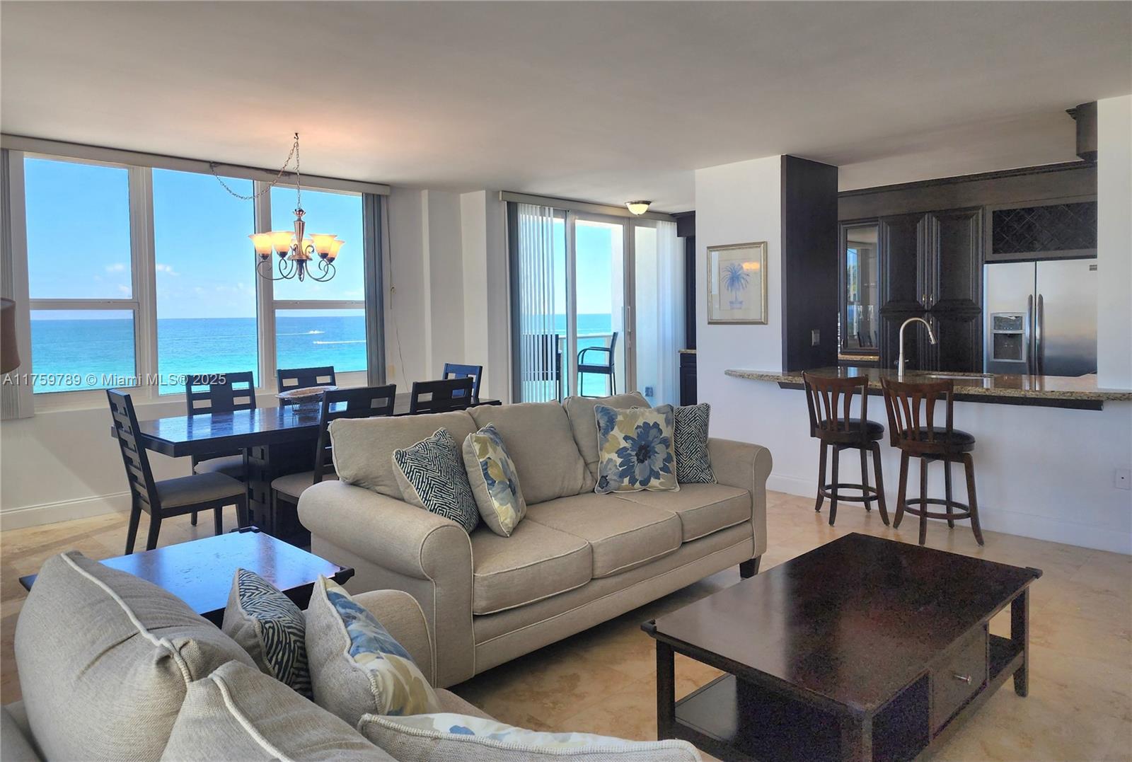 ALEXANDER TOWERS CONDO - Residential Lease