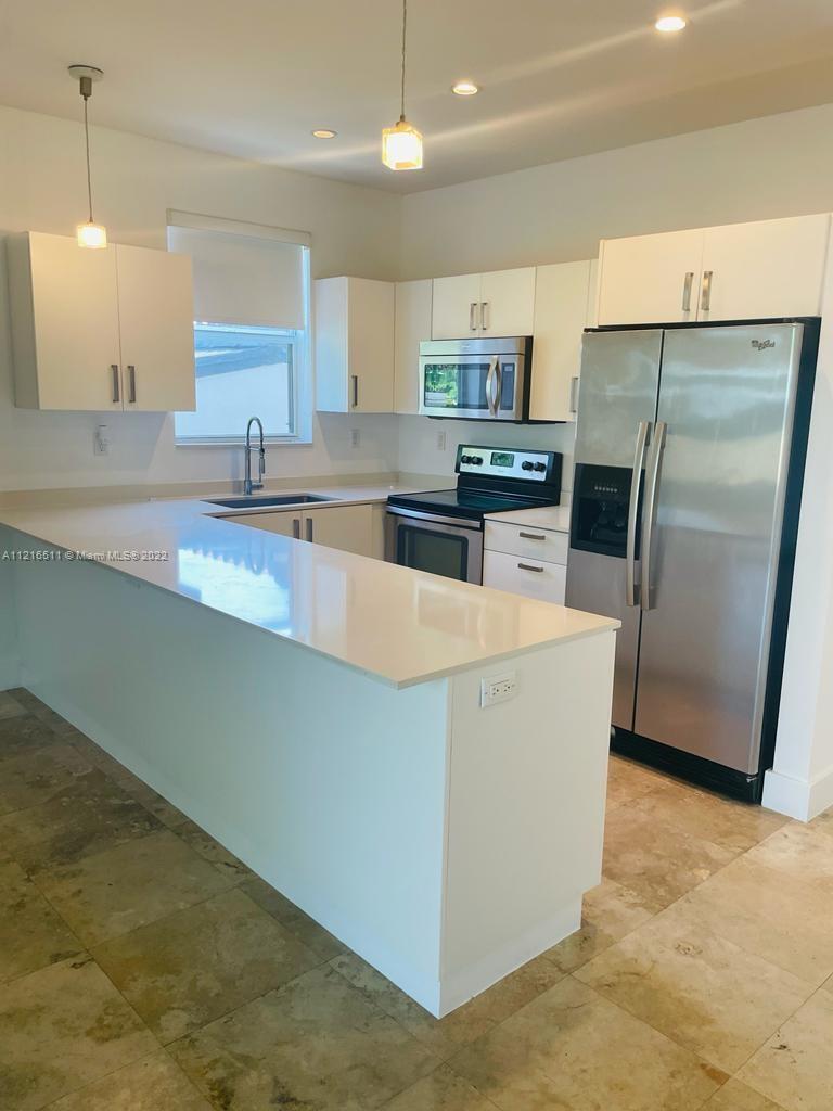 SILVER BLUFF GARDENS - Residential Lease