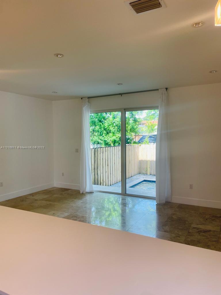 SILVER BLUFF GARDENS - Residential Lease