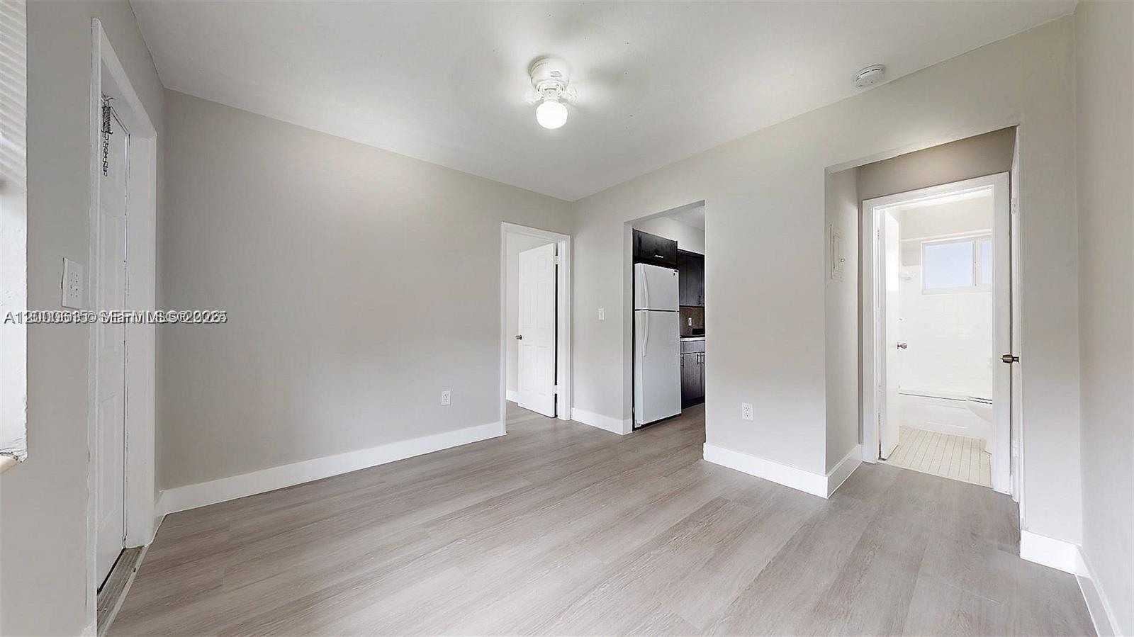 CAROLINA COURT A R-S - Residential Lease