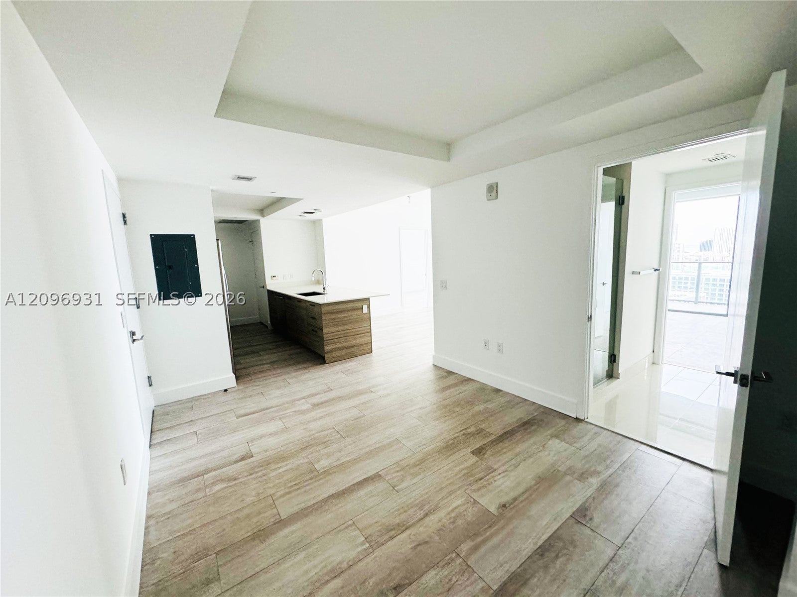 121 NE 34th St 2302