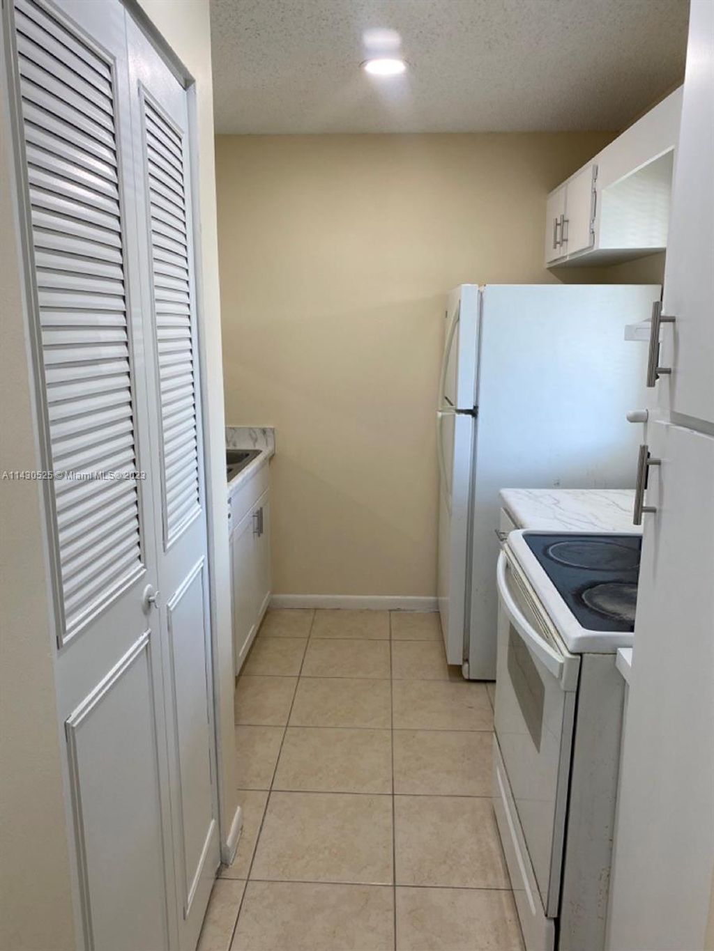 Photo of 10031 Twin Lakes Dr #25-I, Coral Springs, FL 33071 (MLS # A11430525)