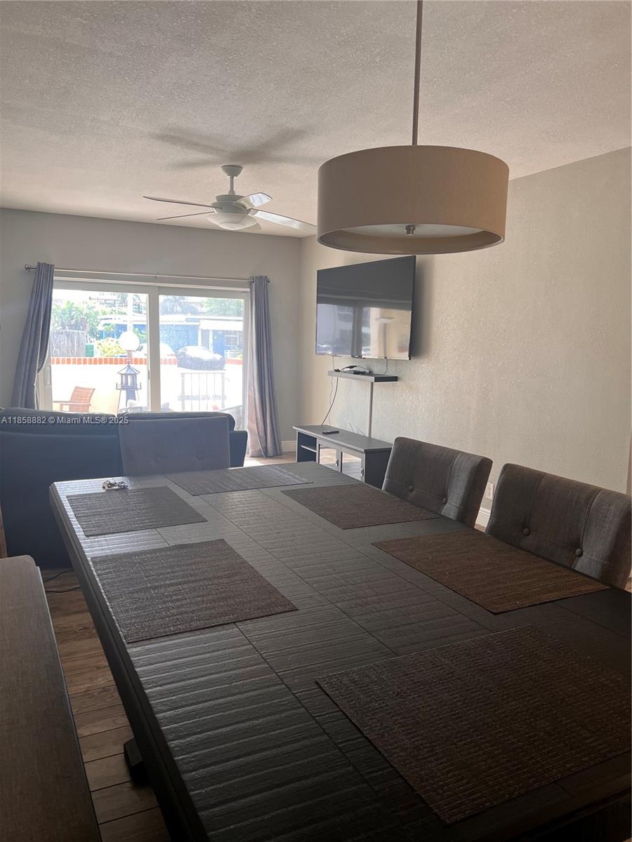 LADO DEL RIO CONDO - Residential Lease