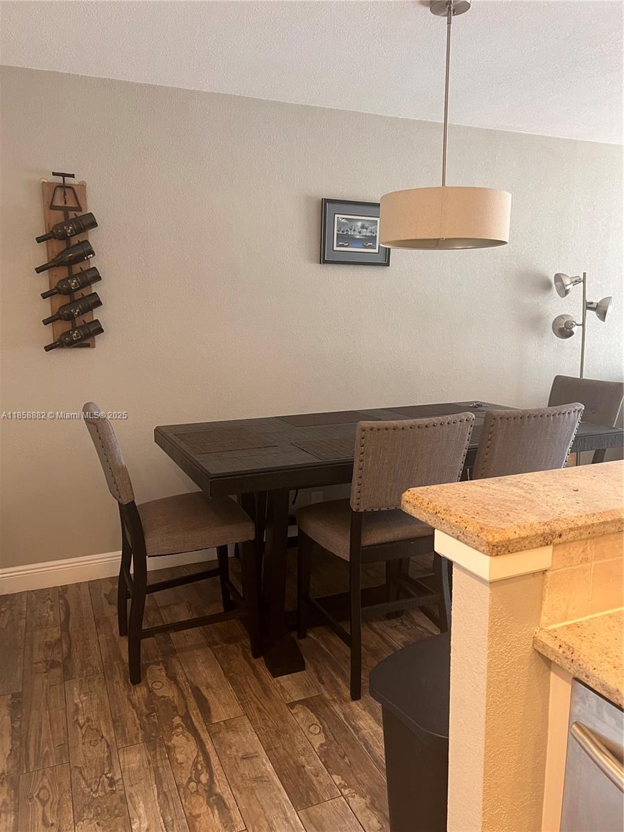 LADO DEL RIO CONDO - Residential Lease