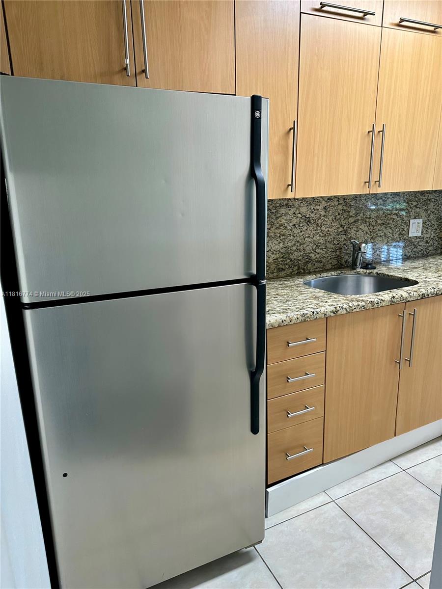 TUDOR MANOR CONDO - Residential Lease