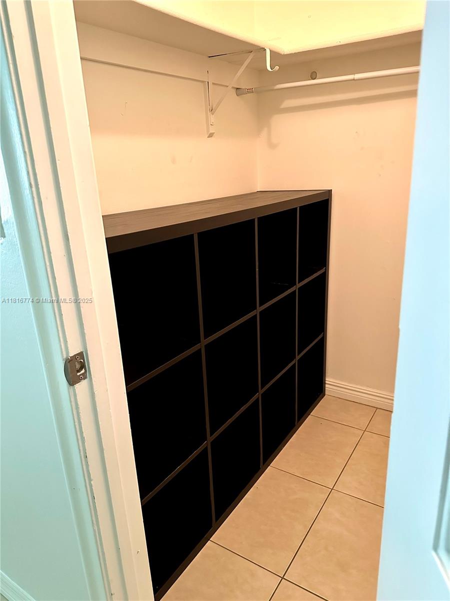 TUDOR MANOR CONDO - Residential Lease