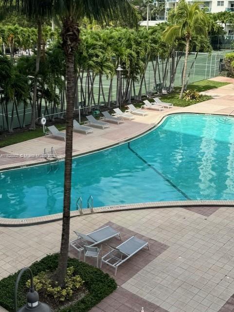 OCEANVIEW BUILDING B COND - Residential