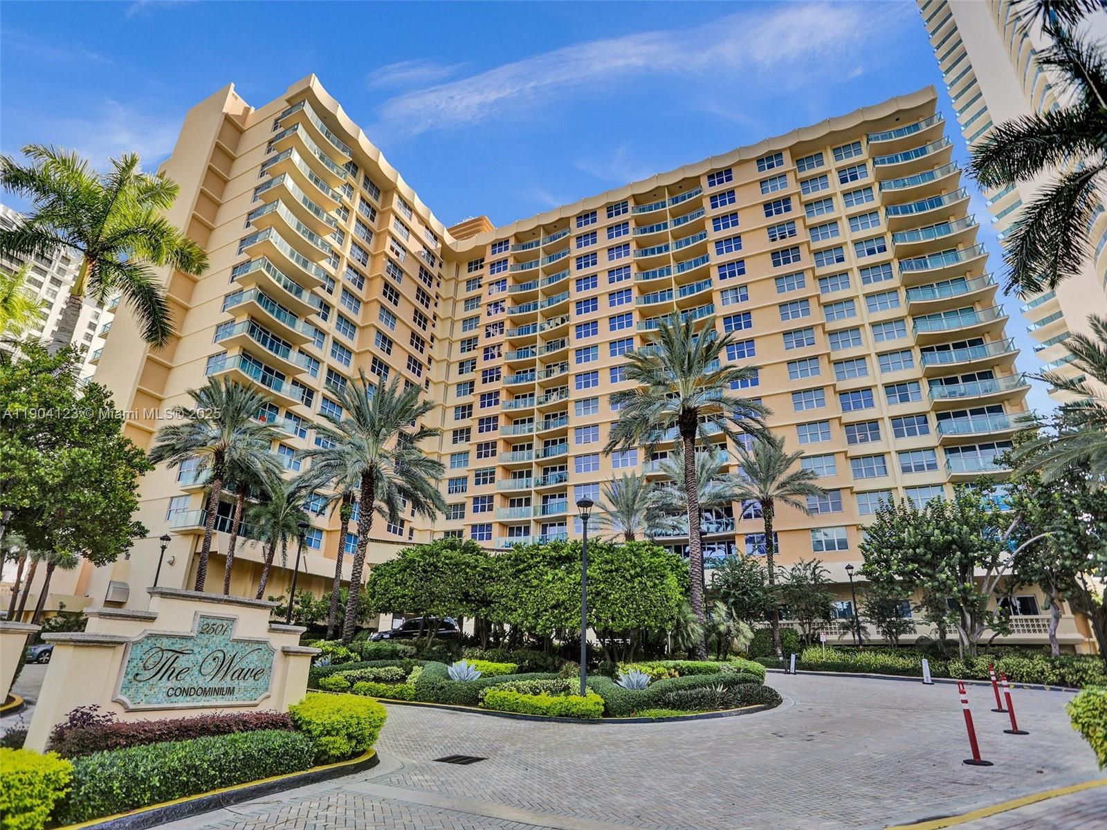 WAVE CONDO - Residential Lease