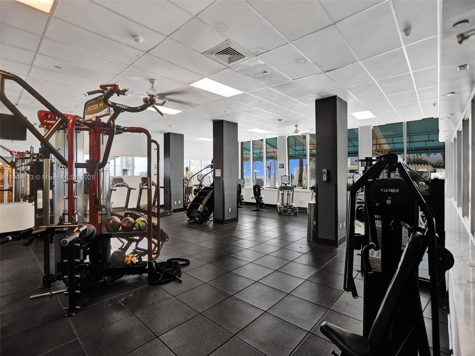 WAVE CONDO - Residential Lease