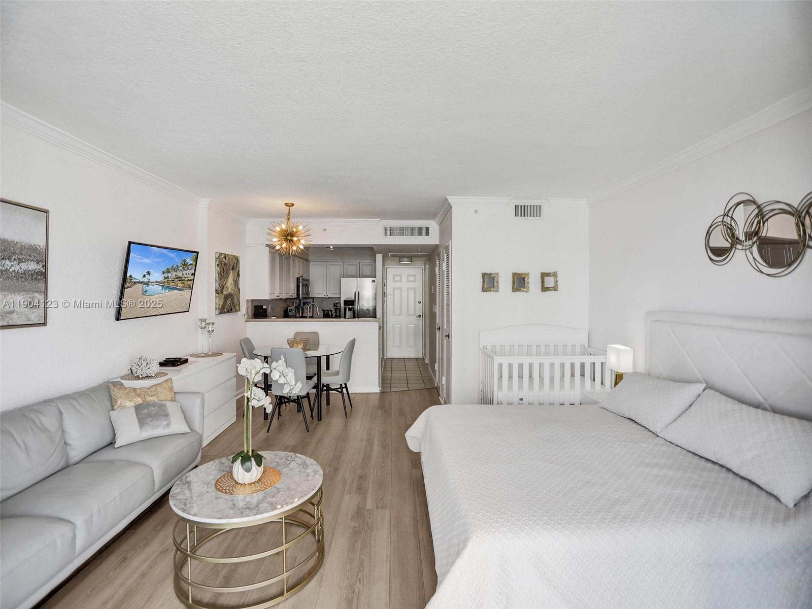 WAVE CONDO - Residential Lease