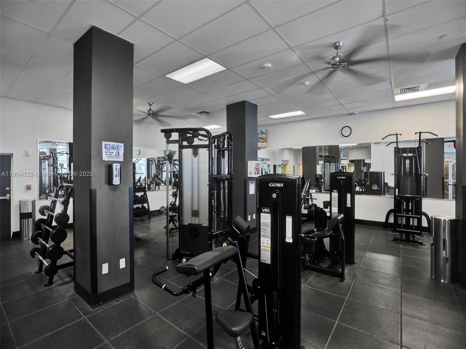 WAVE CONDO - Residential Lease